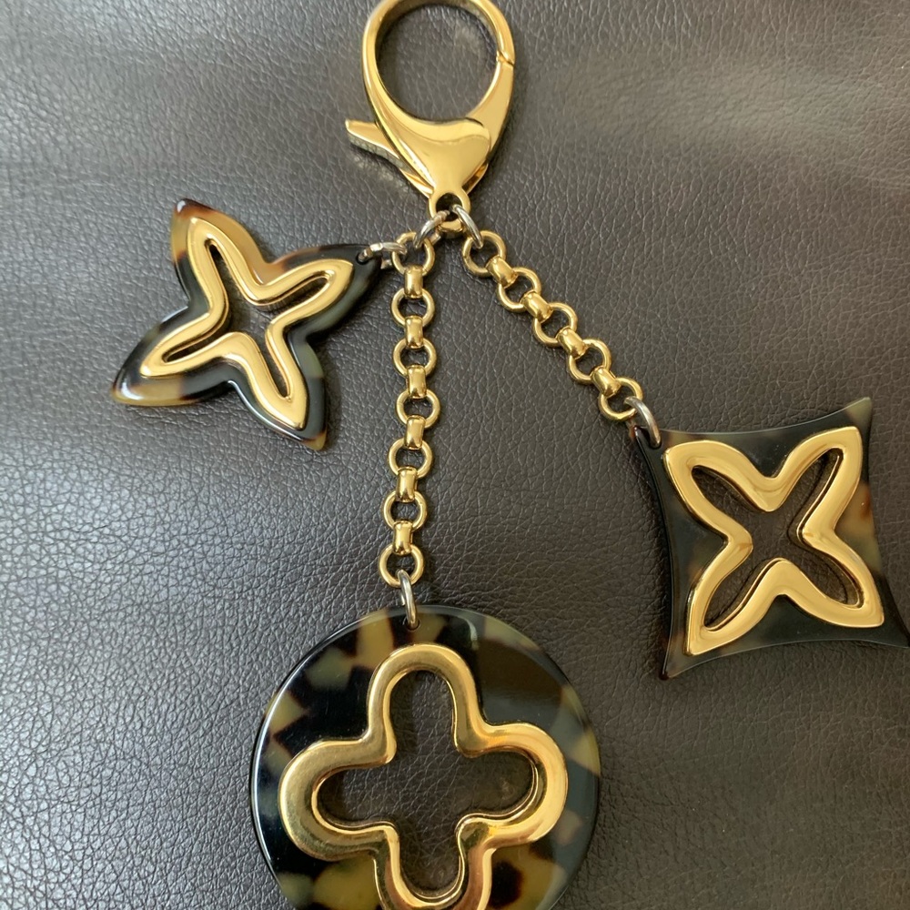 Authentic Louis Vuitton three piece charm - Picture 5 of 13
